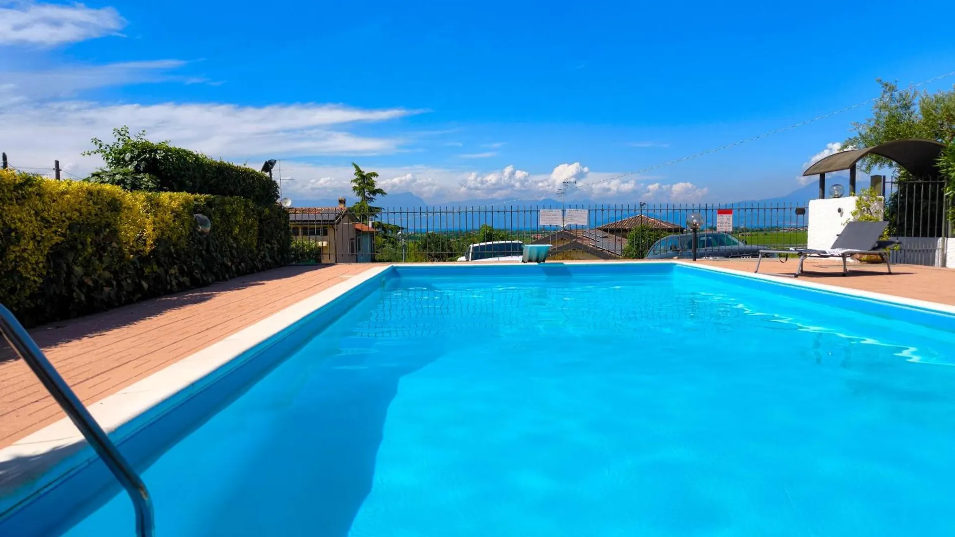 Apartmán Sg Family - Garda View Peschiera del Garda 0*,  Itálie