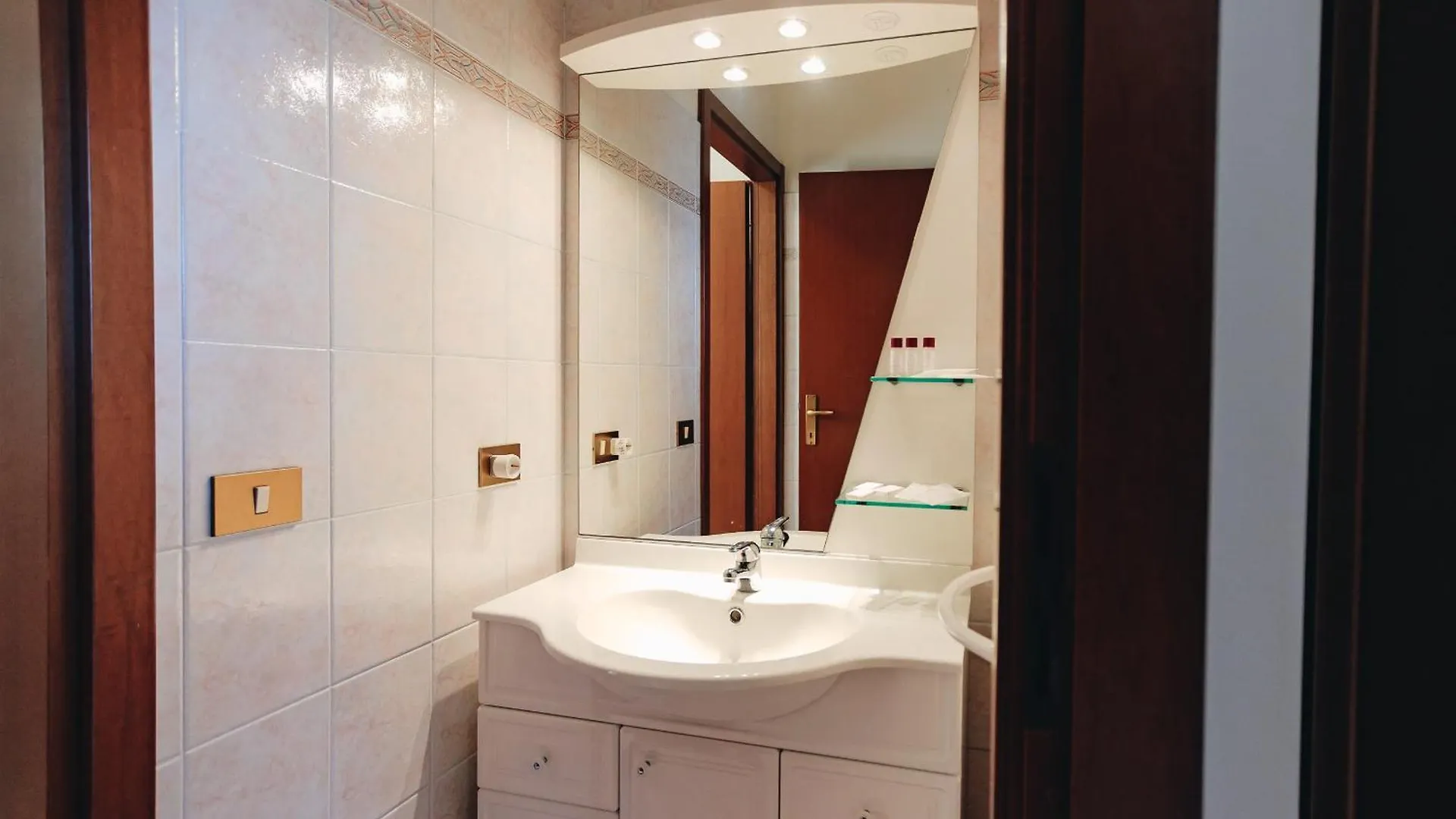 Sg Family - Garda View Apartment Peschiera del Garda